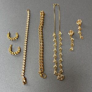 Gold-Tone Women's Jewelry Set - Bracelet, Necklace & Earrings
